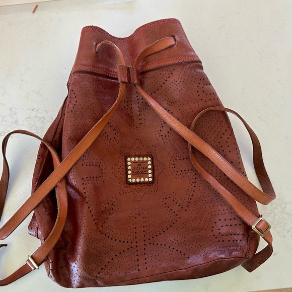 Campomaggi Teodorano Italian leather drawstring backpack - Picture 3 of 6